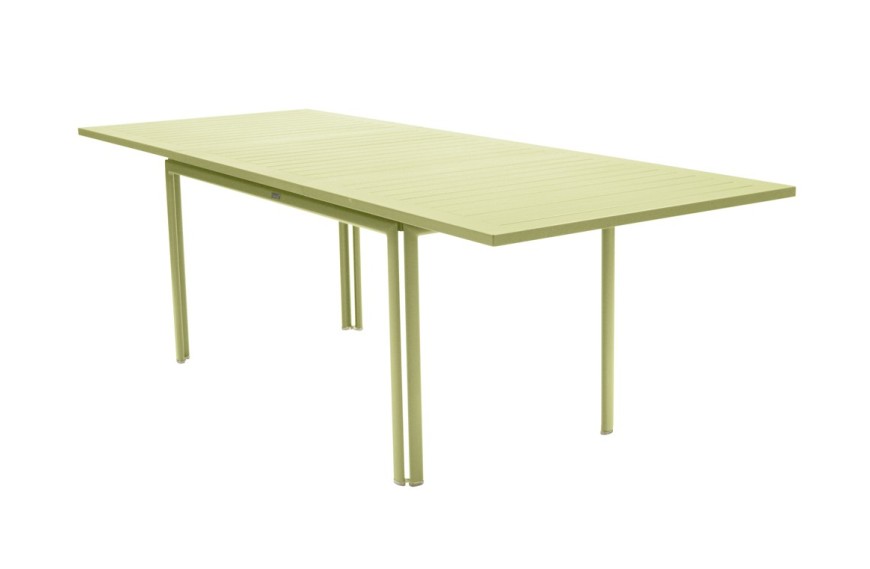 Table Costa FERMOB chez latour