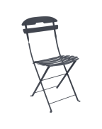 chaise pliante en acier LA MOME de chez FERMOB