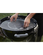 grille Gourmet Weber 57 cm acier chromé articulée compatible Gourmet BBQ System