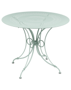 Table 1900 FERMOB diam 96 chez latour