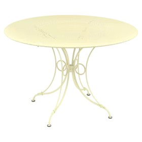 Table à manger Diam 117cm collection 1900 de FERMOB chez Latour