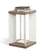 Lanterne solaire extérieure TECKALU Les Jardins en teck Duratek et aluminium blanc, 500 lumens