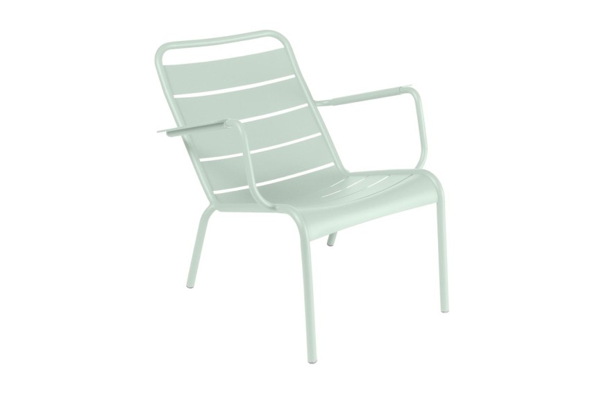 Fauteuil Bas Luxembourg FERMOB chez latour