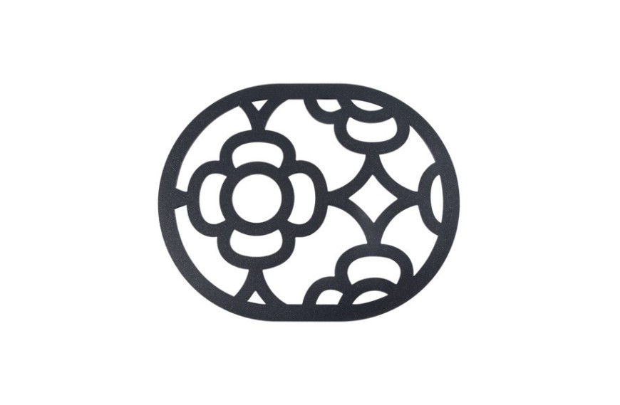 dessous de plat LORETTE FERMOB en acier ajouré avec motif floral pour intérieur et extérieur