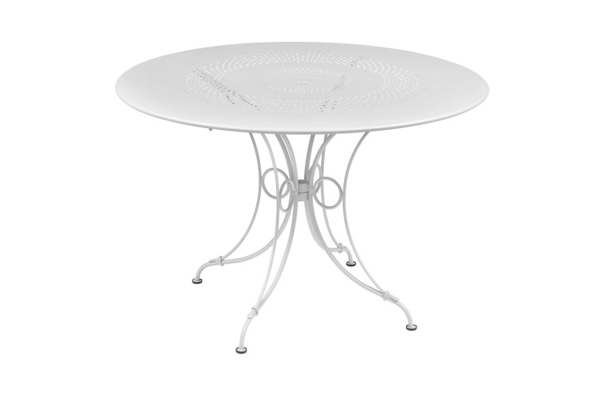 Table à manger Diam 117cm collection 1900 de FERMOB chez Latour