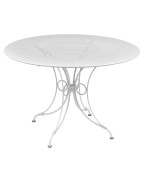 Table à manger Diam 117cm collection 1900 de FERMOB chez Latour