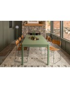Chaise de jardin en Teck SURPRISING - FERMOB
