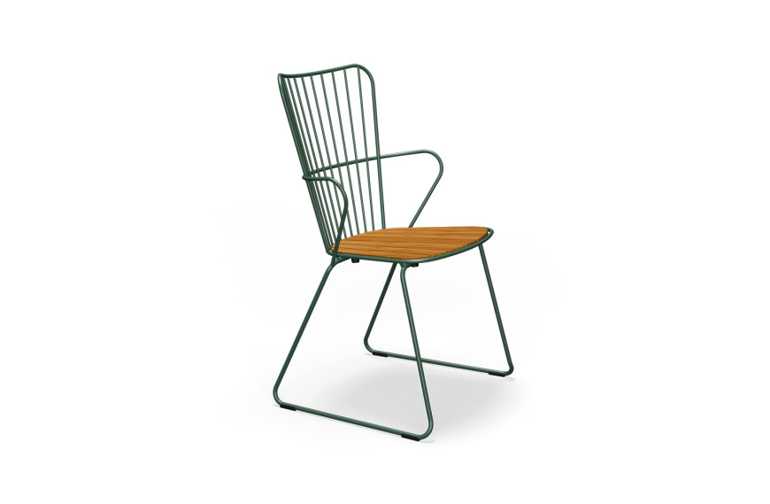 Chaise de jardin Paon HOUE en métal noir et bambou, design scandinave d’Henrik Pedersen