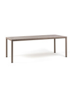 table de jardin extensible TEVERE NARDI 8 à 10 places en aluminium et résine recyclable, design italien moderne