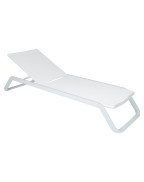 Bain de soleil Marieta Vlaemynck en aluminium pour jardin et piscine