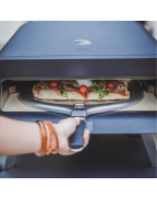 four à pizza professionnel gaz Forge Adour avec pierre rotative automatique pour pizza napolitaine maison