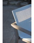 Fauteuil de jardin COPENHAGUE Blanc chiné en teck et Batyline Eden confortable pour terrasse