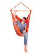 Chaise hamac DOMINGO Basic LA SIESTA en tissu Outdoor résistant, avec barre en bambou FSC, idéale pour petits espaces