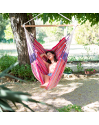 Chaise Hamac HABANA LA SIESTA en coton bio certifié GOTS avec barre en bambou, format Comfort pour petits espaces
