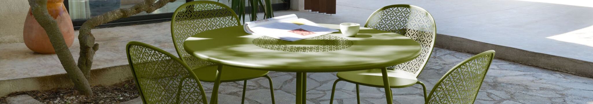 mobilier de jardin fermob chez Latour